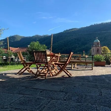 Tramonti 旅馆 Biassa