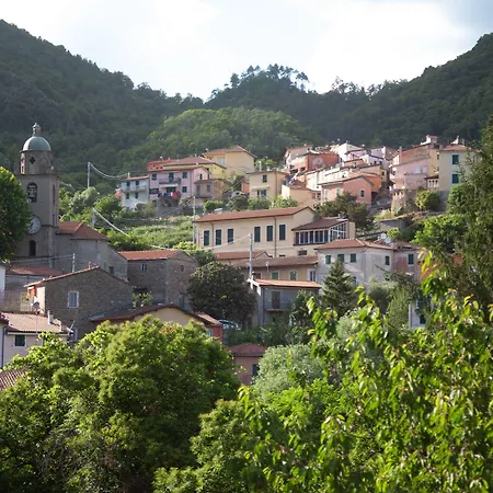 Tramonti Hostel